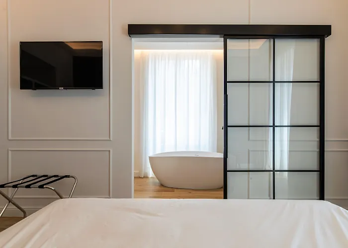 Unico Relais